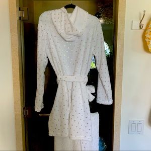 Star Plush White Robe